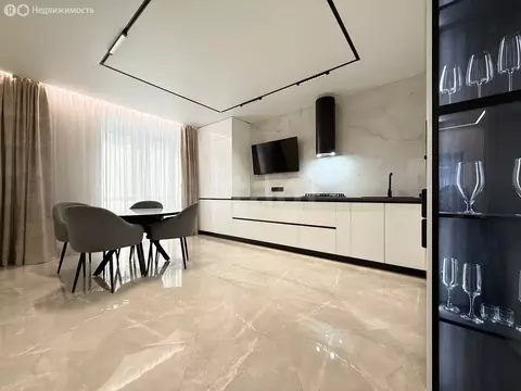 3-комнатная квартира: Йошкар-Ола, улица Суворова, 16А (108 м)