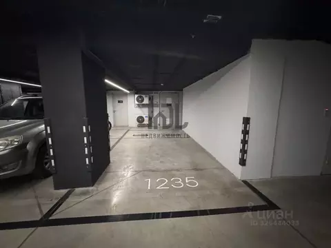 Гараж в Москва 2-я Хуторская ул., 34 (17 м)