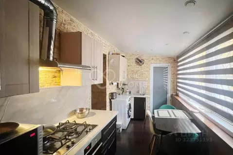 Дом в Волгоградская область, Волгоград Пермская ул. (102 м)