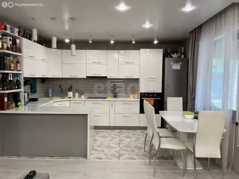 Дом в посёлок Алфёрово, Нагорная улица (135.3 м)