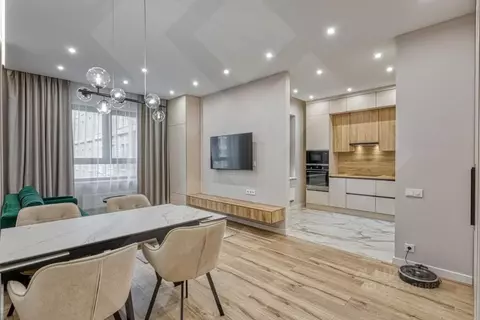 3-к кв. Москва ул. Архитектора Щусева, 5к2 (75.0 м)