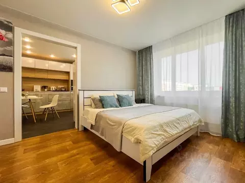 1-к кв. Тюменская область, Тюмень ул. Федюнинского, 56к1 (40.0 м)