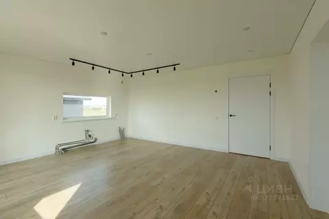 Дом в Удмуртия, Завьяловский район, д. Подшивалово ул. Тетерина, 48Б ...