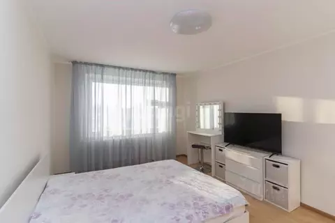 2-к кв. Тюменская область, Тюмень Восточный-2 мкр, ул. Ивана Словцова, ...