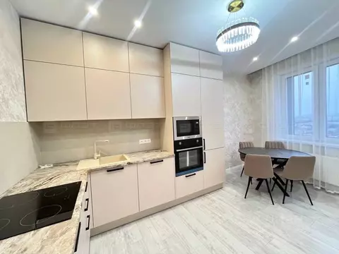 1-к кв. Татарстан, Казань ул. Адоратского, 1 (51.0 м)