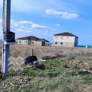 Участок в Крым, Черноморский район, с. Межводное ул. Карлеутская (10.0 ...