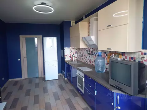 2-к кв. Москва пос. Коммунарка, ул. Липовый Парк, 10к3 (70.0 м)