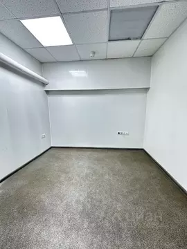 Помещение свободного назначения в Саратовская область, Саратов ул. ...