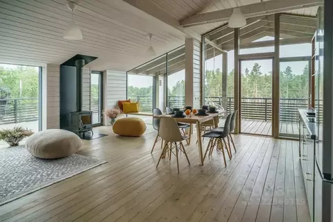 Дом в Ленинградская область, Выборгский район, Полянское с/пос, пос. ...