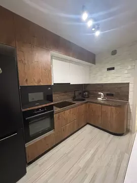 1-к кв. Тюменская область, Тюмень ул. Ветеранов Труда, 9А (40.0 м)