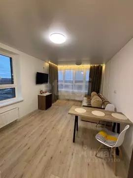 Студия Тюменская область, Тюмень ул. Василия Малкова, 10 (31.0 м)