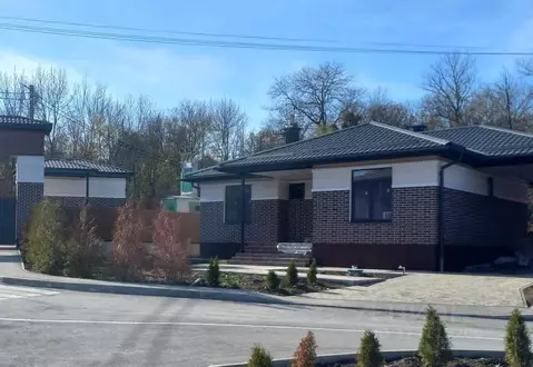 Дом в Крым, Симферопольский район, Добровское с/пос, с. Краснолесье ...