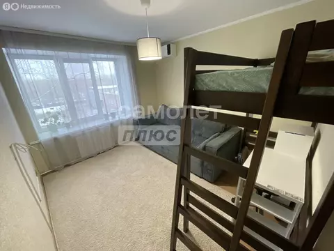 1к в -комнатной квартире (11 м)