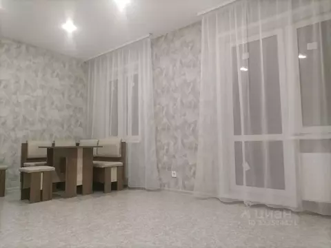 Студия Красноярский край, Красноярск Ключевская ул., 67 (28.0 м)