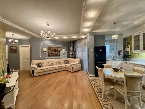 Продается 3-комнатная квартира