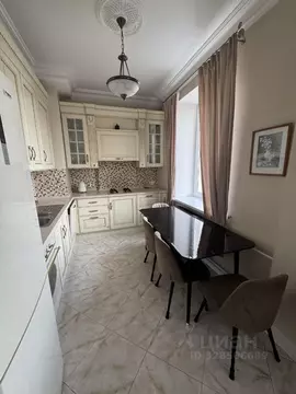 3-к кв. Москва ул. Маршала Бирюзова, 8К1 (87.6 м)