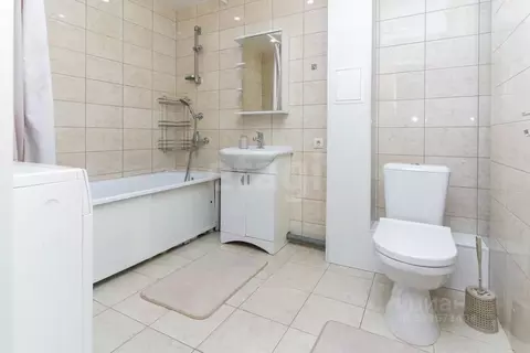 1-к кв. Тюменская область, Тюмень ул. Николая Семенова, 21к1 (43.6 м)