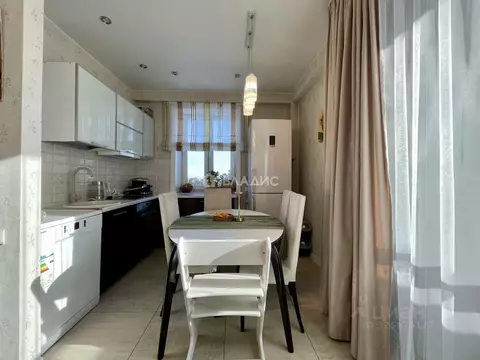 3-к кв. Бурятия, Улан-Удэ 140А мкр, 10А (55.7 м)