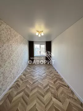 2-к кв. Оренбургская область, Орск Новый город мкр, просп. Ленина, ...