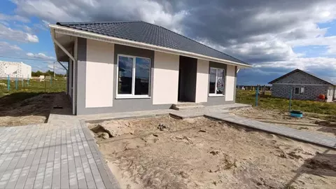 Дом в Калининградская область, Гурьевский муниципальный округ, пос. ...