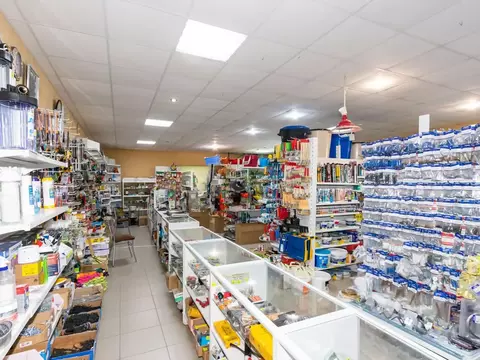 Торговая площадь в Тюменская область, Тюменский район, с. Онохино ...