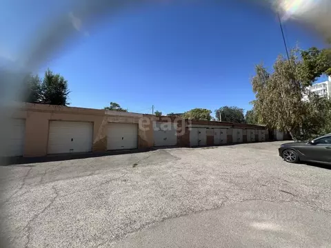 Гараж в Астраханская область, Астрахань ул. Костина, 6 (42 м)