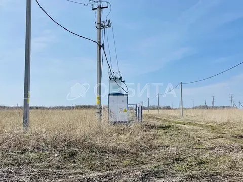 Участок в Тюменская область, Тюменский район, д. Большие Акияры  (8.12 ...