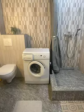 1-к кв. Тюменская область, Тюмень ул. Константина Посьета, 3 (41.0 м)