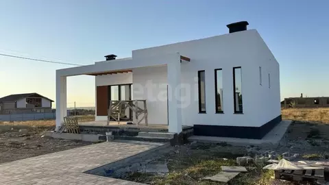 Дом в Крым, Симферопольский район, с. Мирное ул. Абдуль Тейфука (110 ...