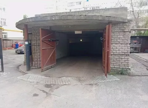 Гараж в Нижегородская область, Нижний Новгород просп. Ленина, 30к5 (19 ...