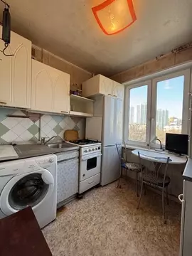 3-к кв. Москва ул. Лавочкина, 16К1 (48.8 м)