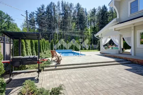 Дом в Санкт-Петербург пос. Тярлево, Большая ул., 31/26 (448 м)