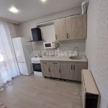 Студия Тюменская область, Тюмень ул. Новоселов, 115 (15.9 м)