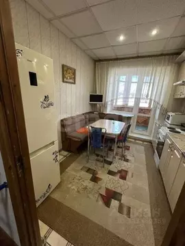 2-к кв. Ханты-Мансийский АО, Сургут Комсомольский просп., 40 (53.0 м)