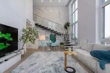 3-к кв. Тюменская область, Тюмень ул. Чернышевского, 1Б (120.0 м)