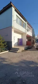 Торговая площадь в Крым, Симферопольский район, Мирновское с/пос, с. ...