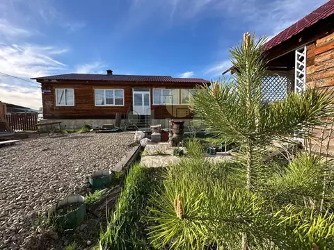 Дом в Иркутская область, Иркутский муниципальный округ, д. Карлук пер. ...