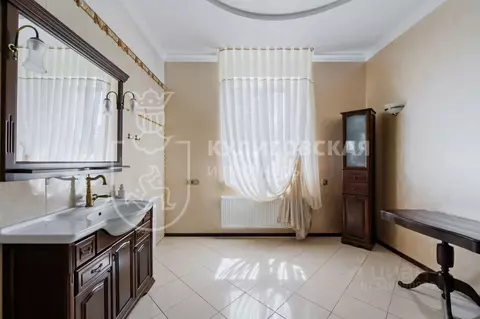 Коттедж в Свердловская область, Сысертский муниципальный округ, с. ...