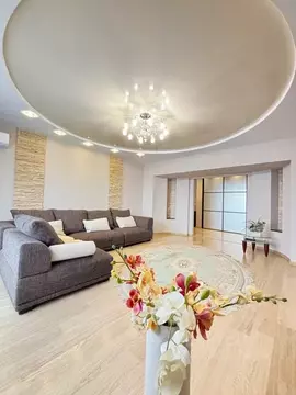 3-к кв. Приморский край, Владивосток Семеновская ул., 30 (94.0 м)