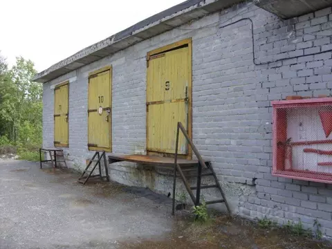 Помещение свободного назначения в Мурманская область, Оленегорск ...