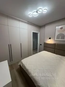 1-к кв. Тюменская область, Тюмень ул. Фармана Салманова, 1 (37.0 м)