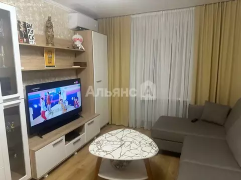 5-комнатная квартира: Шахты, улица Шевченко, 76 (45 м)