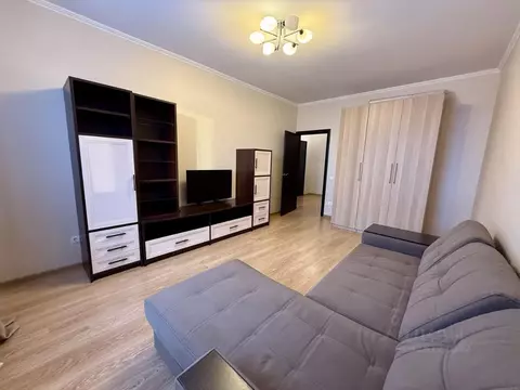 1-к кв. Санкт-Петербург ул. Белы Куна, 1к2 (43.0 м)