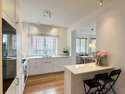 Коттедж в Ленинградская область, Всеволожский район, Юкковское с/пос, ...