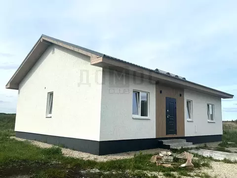 Дом в Свердловская область, Белоярский муниципальный округ, д. ...