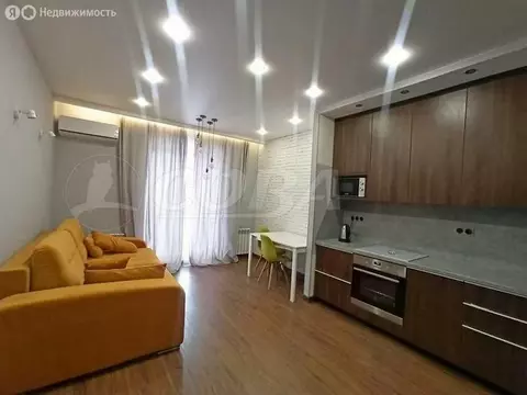 2-комнатная квартира: Тюмень, улица Клары Цеткин, 61к5 (60 м)