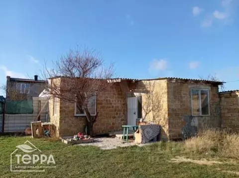 Дом в Крым, Сакский район, Суворовское с/пос, с. Великое  (38 м)