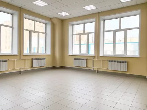 Помещение свободного назначения в Кировская область, Киров Октябрьский ...