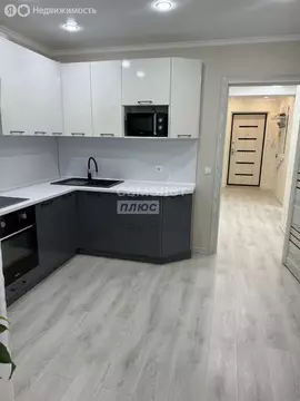 2-комнатная квартира: Октябрьский, улица Ляйлы Марданшиной, 2 (67 м)