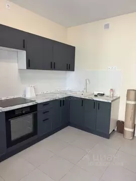 3-к кв. Москва ул. Черное Озеро, вл8 (71.1 м)